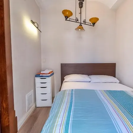 Spacious Apartment, 1-min To Taksim Square * Istanbul